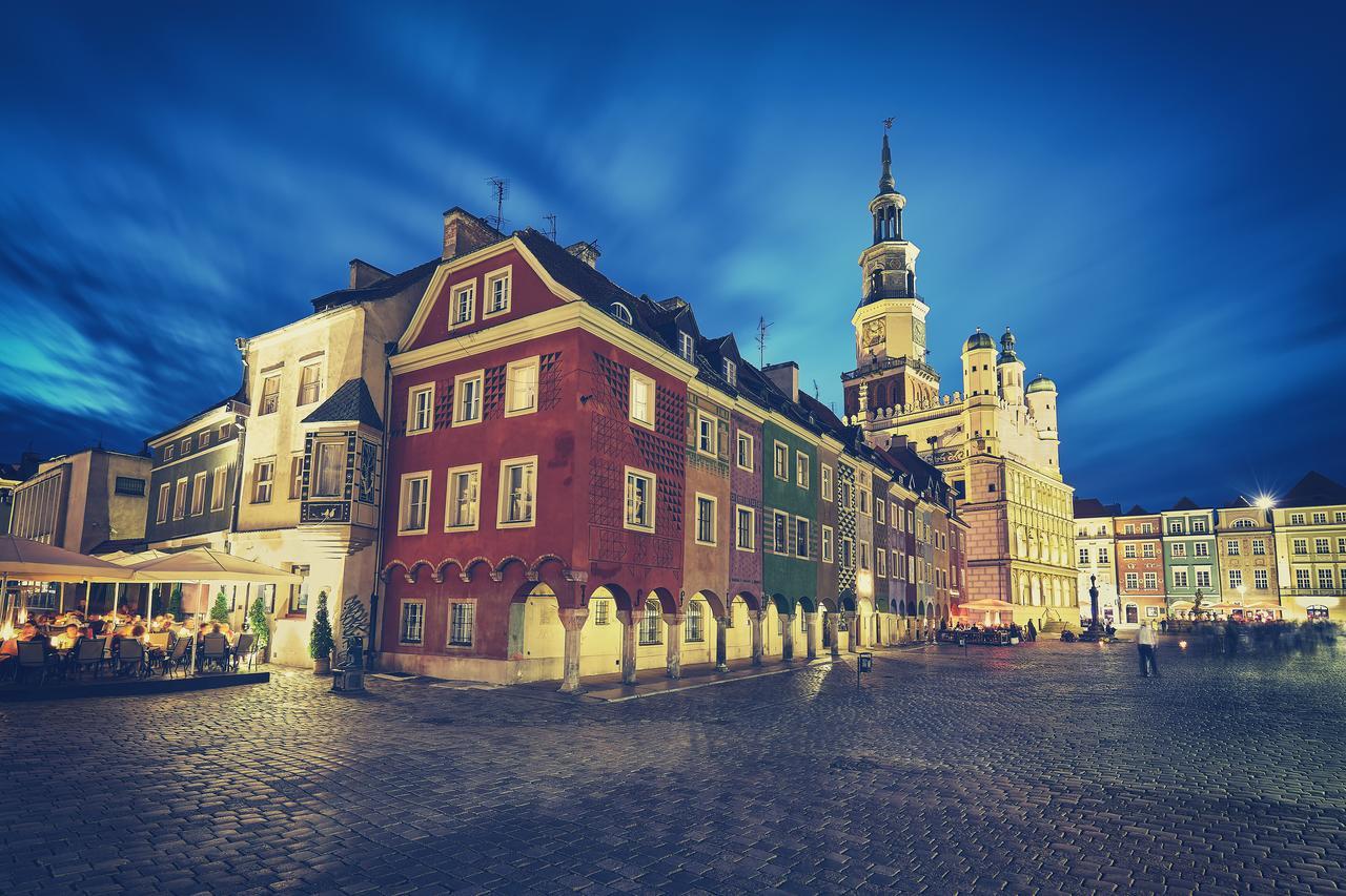 Opera Hostel Poznan Luaran gambar